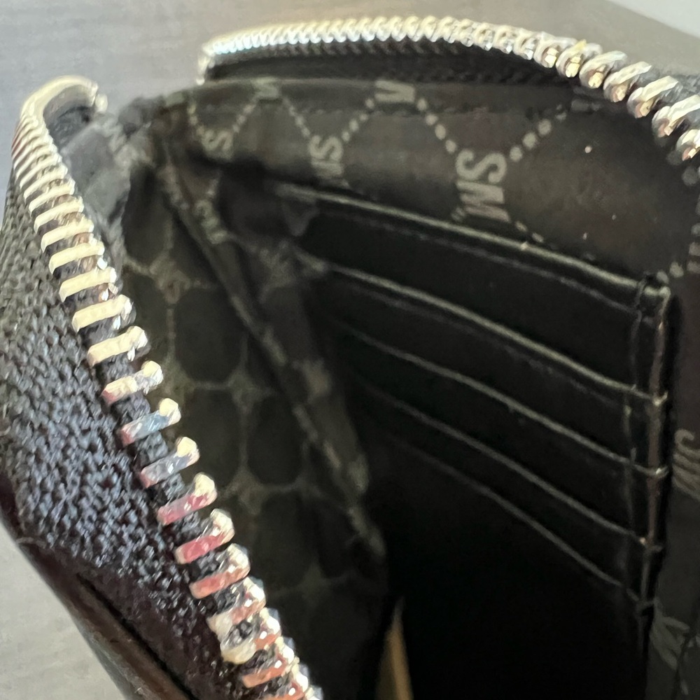 NWT STEVE MADDEN QUILTED PHONE CASE WALLET ON LANYARD - Picture 5 of 7